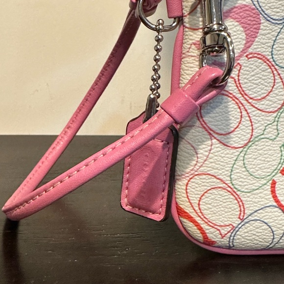 Coach Multicolor Signature C Wristlet Wallet Pink Trim - Picture 4 of 11